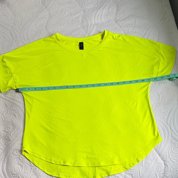 Neon Yellow Women's Workout Top - Picture 2 of 6